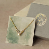 Antique Pearl Collarbone Necklace