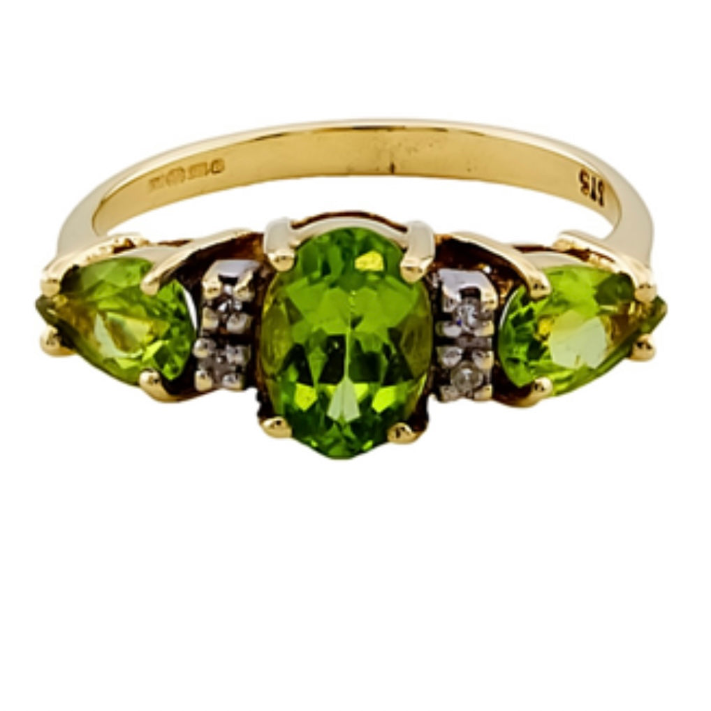 9ct Gold Peridot & Diamond Ring Size J