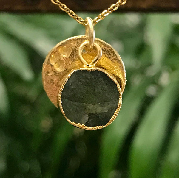 Gold Plate Vasonite Necklace